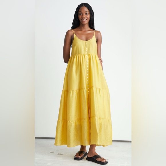 &other stories maxi dress in beautiful gold yellow color - Picture 1 of 3